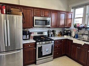 210 Highpoint Ave in Weehawken, NJ - Building Photo - Building Photo