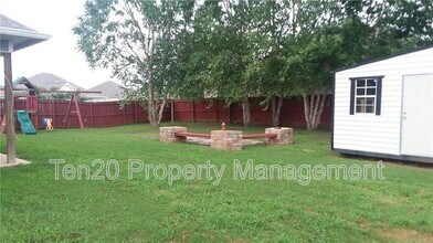 2 Golden Eagle Ct in Fort Mitchell, AL - Building Photo - Building Photo