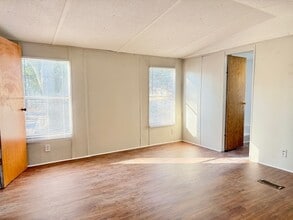 205 W Conyers Ave in Florence, SC - Building Photo - Building Photo