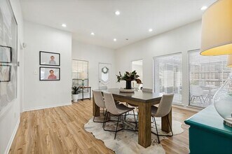 6134 Black Berry Ln in Dallas, TX - Building Photo - Building Photo