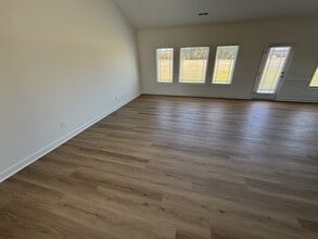 171 Budd Godwin Ln in Dunn, NC - Foto de edificio - Building Photo