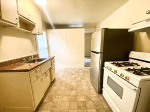 2414-2412 W Club Blvd in Durham, NC - Building Photo - Building Photo