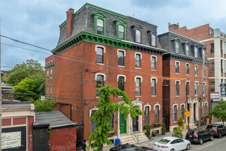 704 N 5th St in Philadelphia, PA - Building Photo - Building Photo