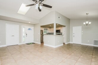 4808 Reginald Rd in Orlando, FL - Building Photo - Building Photo