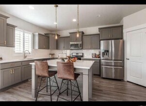 4037 N 900 W in Lehi, UT - Building Photo - Building Photo