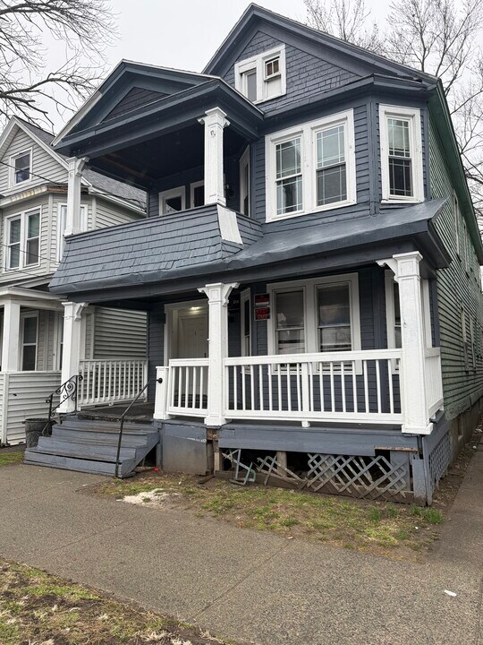 541 Washington Ave, Unit 2 in Albany, NY - Building Photo