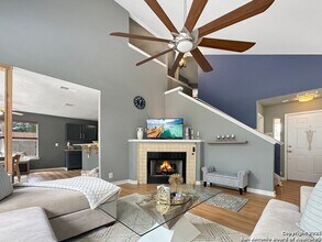 7222 Burns Trail in San Antonio, TX - Building Photo - Building Photo