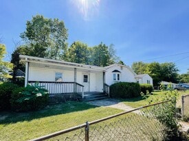 2015 E 16th St in Muncie, IN - Building Photo