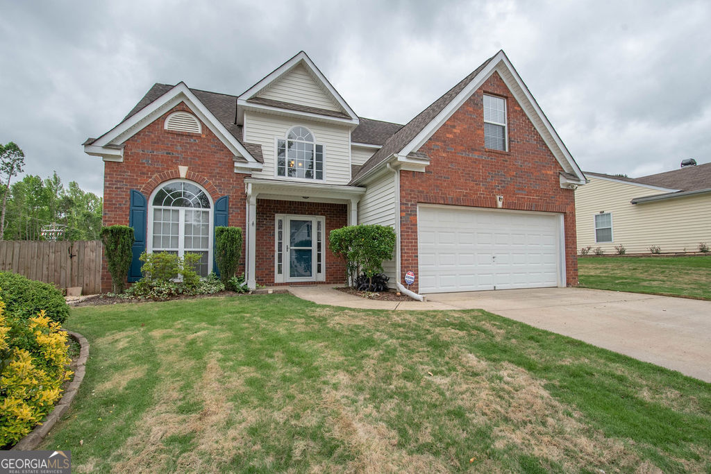 10 Greens Ct in Newnan, GA - Building Photo