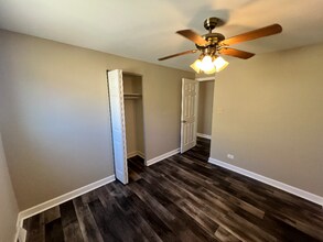 13269 S Eberhart Ave in Chicago, IL - Building Photo - Building Photo