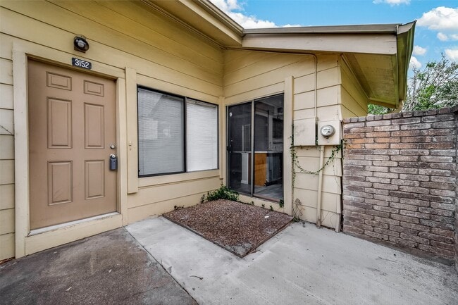 property at 3152 Windchase Blvd