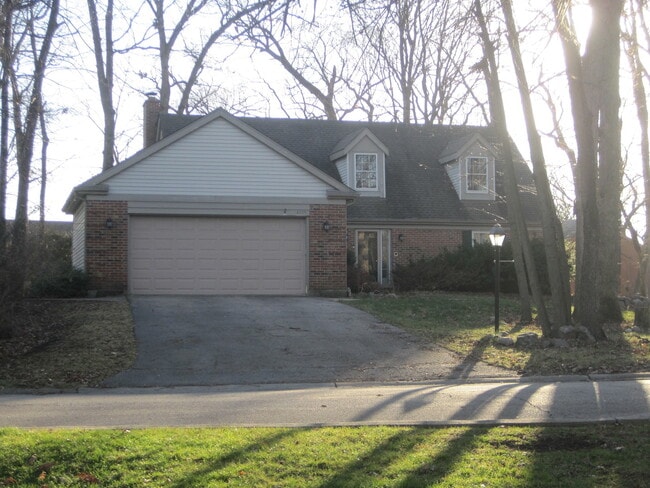 property at 4805 Greenwich Ct