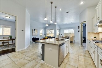 15508 Cinca Terra Dr in Bee Cave, TX - Building Photo - Building Photo