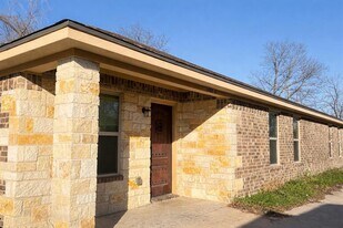 1403 Strickland St in Waco, TX - Building Photo