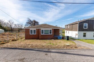 408 Miles Ave in Birmingham, AL - Foto de edificio - Building Photo