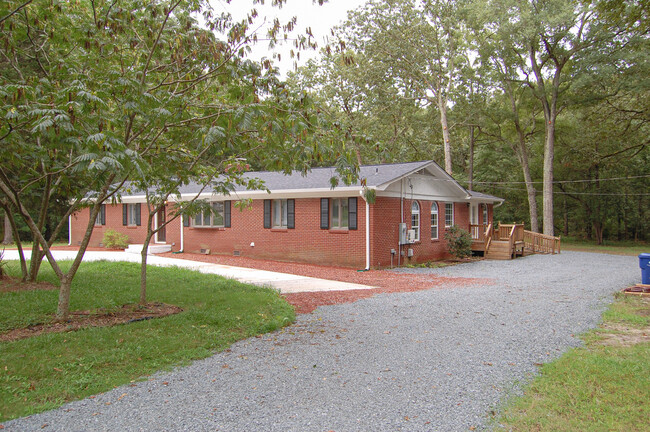 400 Williams Rescue Rd in Indian Trail, NC - Building Photo - Building Photo