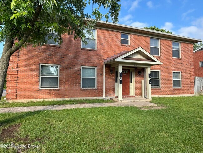 property at 819 Colonial Park Dr
