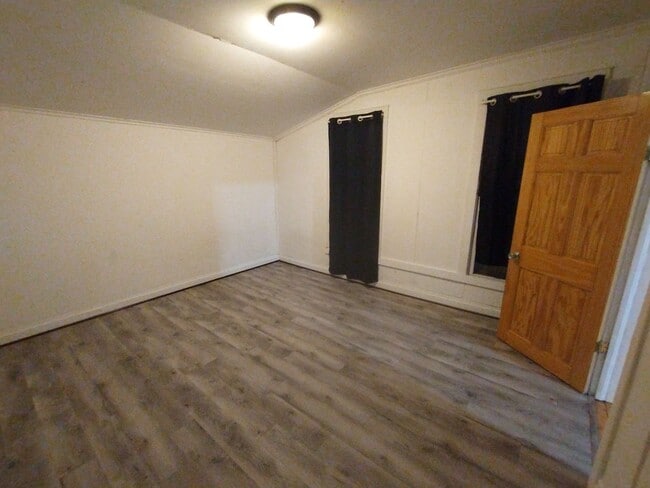 13302 W 3rd St in Duluth, MN - Building Photo - Building Photo