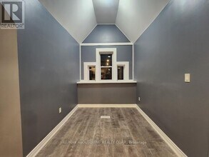 498 Main St E in Hamilton, ON - Building Photo - Building Photo