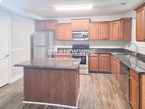 2007 Boatswain Dr in Hampton, GA - Building Photo - Building Photo