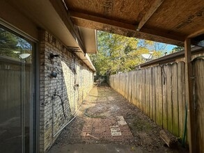 119 Queens Ct in Longview, TX - Building Photo - Building Photo