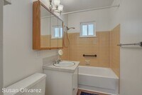 20409 E Admiral Blvd photo'