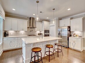 7120 Maple Leaf Dr in Wilmington, NC - Building Photo - Building Photo