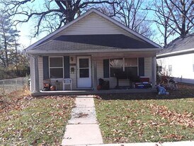 2438 Stuart St in Indianapolis, IN - Building Photo