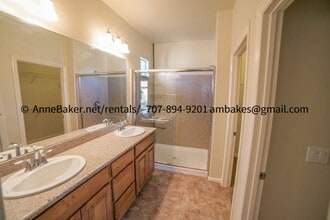 195 Stonegate C in Cloverdale, CA - Building Photo - Building Photo