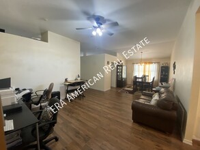 7226 Zoe Cir in Navarre, FL - Building Photo - Building Photo