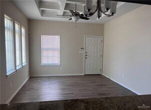 14 Teague Ave in Edinburg, TX - Building Photo - Building Photo