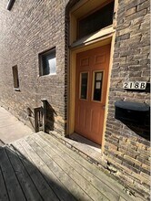 218 E Main St, Unit Upper in Chilton, WI - Building Photo - Building Photo
