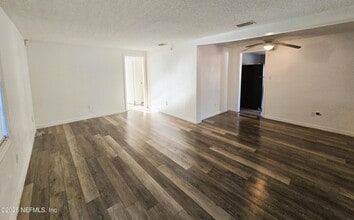 9142 4th Ave in Jacksonville, FL - Building Photo - Building Photo