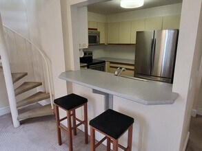 35 Walden St, Unit 3B in Cambridge, MA - Building Photo - Building Photo