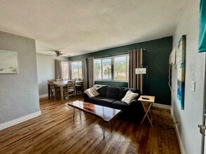 601 University Blvd, Unit 4 in Daytona Beach, FL - Building Photo - Building Photo