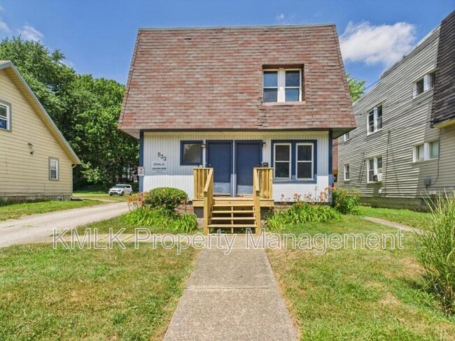 property at 533 Gage St