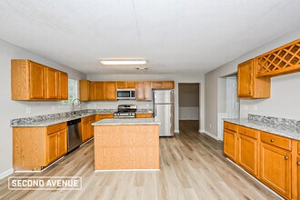 149 Kentwood Springs Dr in Hampton, GA - Building Photo - Building Photo