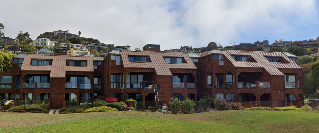 Point Tiburon Bayside in Tiburon, CA - Building Photo