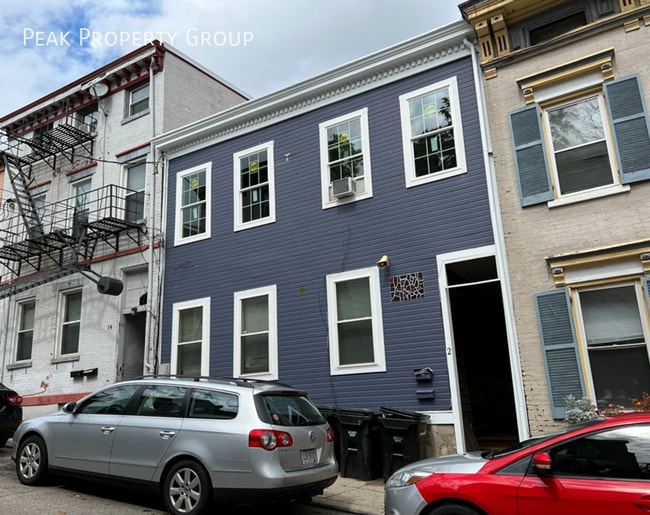 property at 12 W Hollister St