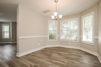 355 Emerald Trce in Jonesboro, GA - Building Photo - Building Photo