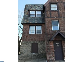 5437-5441 Torresdale Ave in Philadelphia, PA - Foto de edificio - Building Photo