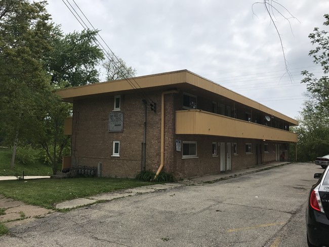 115 South Ave in Waukegan, IL - Foto de edificio - Building Photo