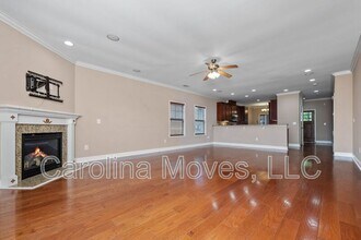 213 Bell Heather Ln in Greer, SC - Building Photo - Building Photo