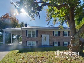 11103 Tenbury Ct in Upper Marlboro, MD - Building Photo