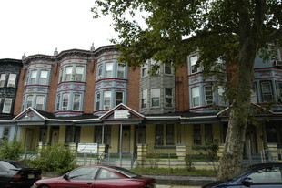 3305-3313 N Park Ave Apartments