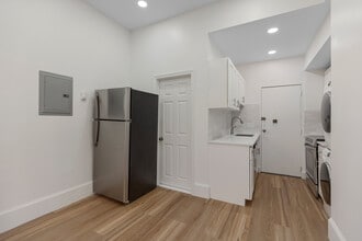 88 Saint Botolph St, Unit 6 in Boston, MA - Foto de edificio - Building Photo