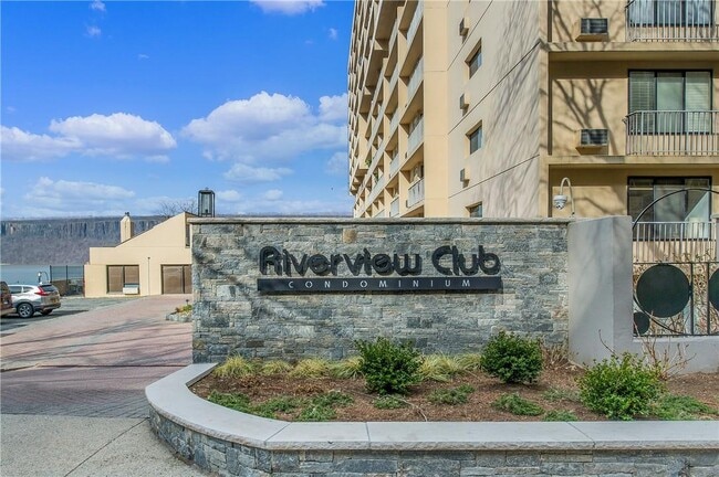 property at 1155 Warburton Ave