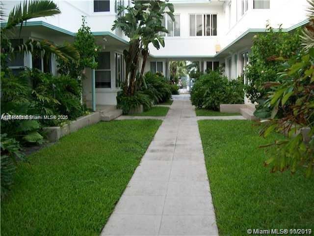 1980 Bay Dr in Miami Beach, FL - Building Photo - Building Photo