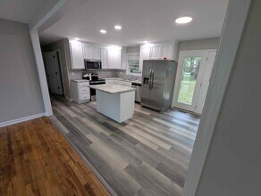 310 Sunset St SW in Hartselle, AL - Building Photo - Building Photo