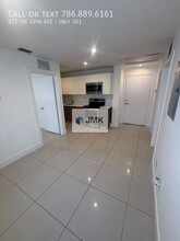 821 SW 18th Ave in Miami, FL - Foto de edificio - Building Photo